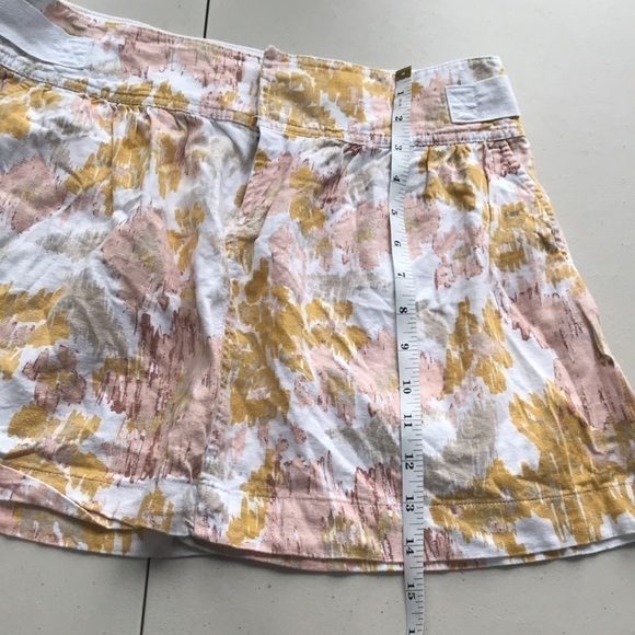 OLD Navy linen blend watercolour floral mini skirt pockets size 2 - Picture 6 of 8